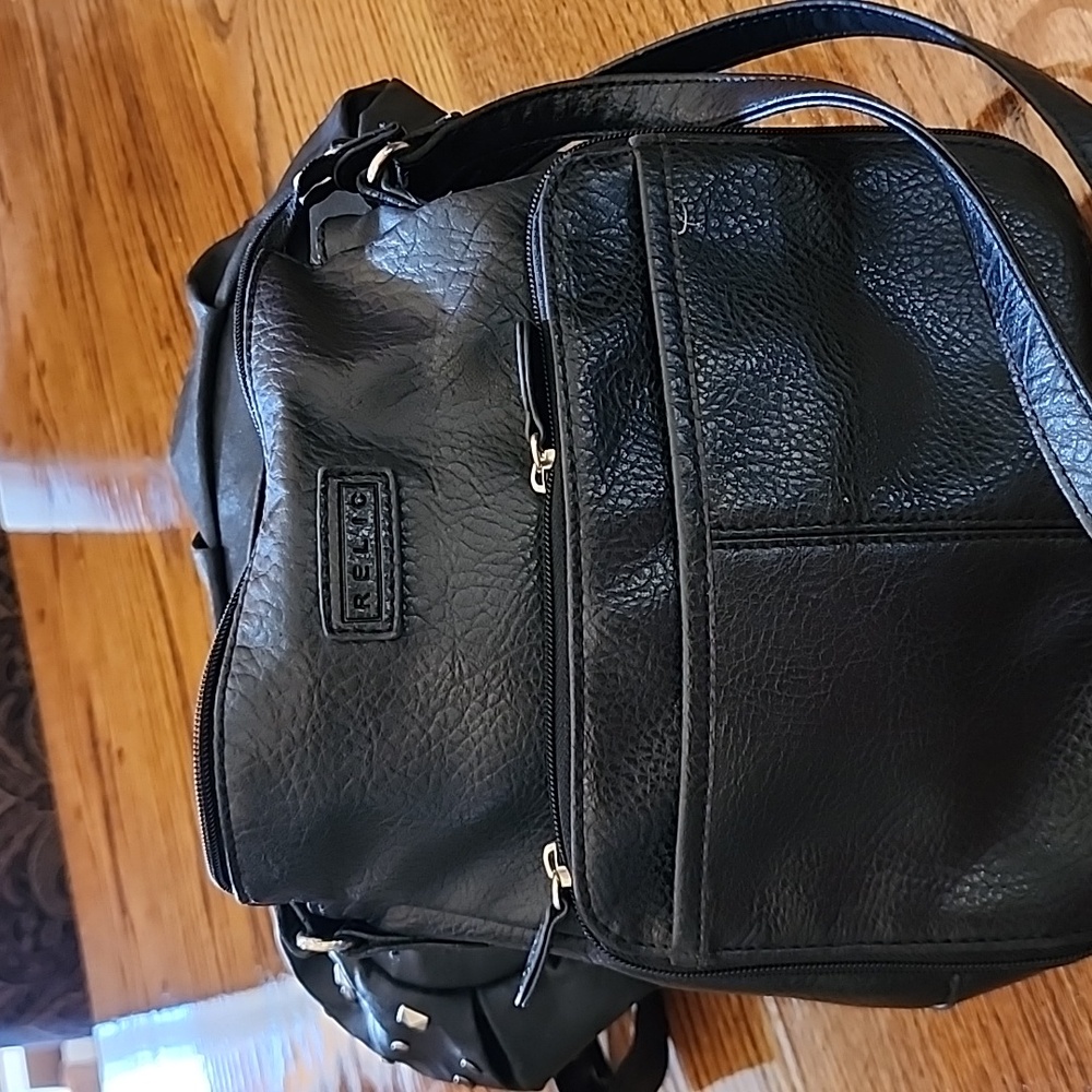 Relic crossbody purse